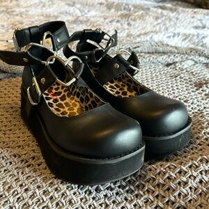 Platform demonia Mary Jane